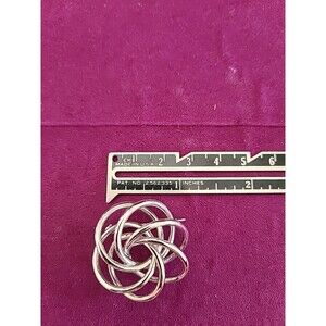 Vintage 1960's Connected Circles Brooch Pin Back Gold Tone Intertwined 1"